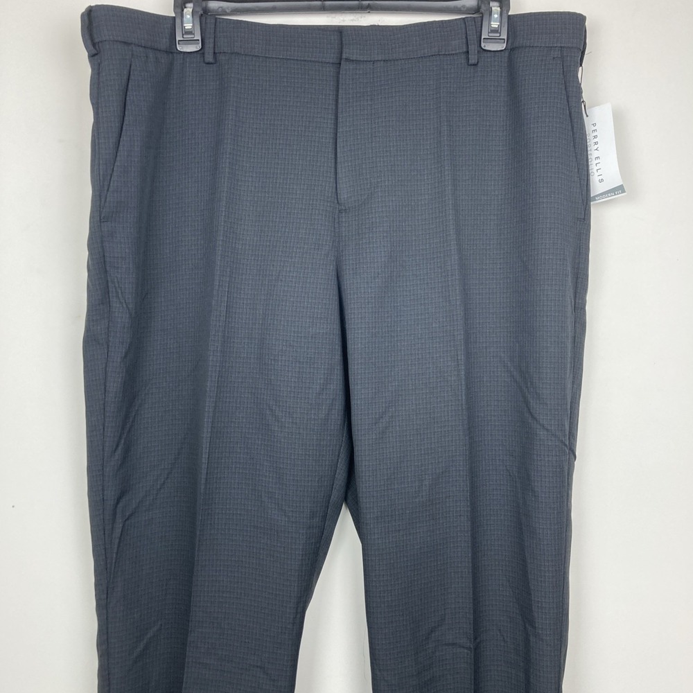 Perry Ellis Modern-Fit Flat Front Dress Pants 40W 32L Black Grey Plaid